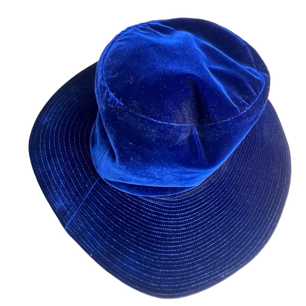 Vtg Mr. Sal Original New York Daytons French Room Velvet Wide Brimmed Bowler Hat